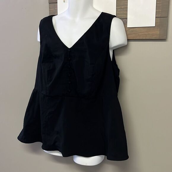 Torrid Black Sleeveless Peplum Top with Back Zipper and Faux Front Buttons-Sz 2 - Picture 2 of 15